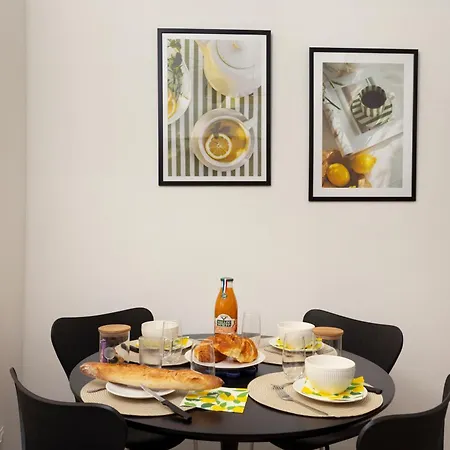 Le Carreau Cosy アパート